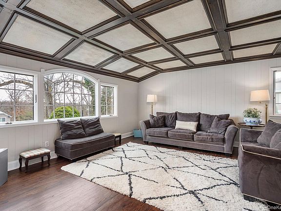 4th image of 60 Ridge Drive