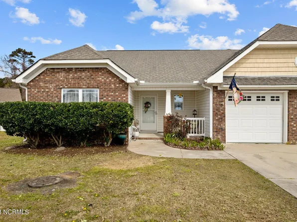 218 Kestrel Court, New Bern, NC 28560