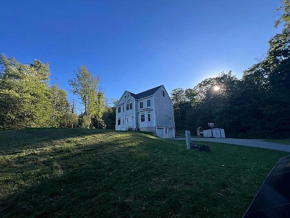 4th image of 79 Coachman Drive