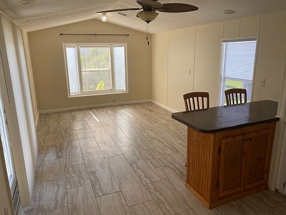 4th image of 4825 A1a S Lot 51