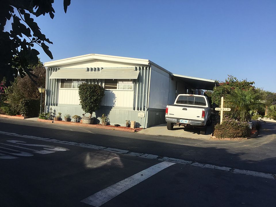 1st image of 344 Hadley Dr #344