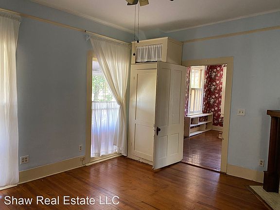 4th image of 4814 Park Ave #11132970