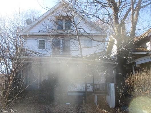 1st image of 224 Oakdale Ave