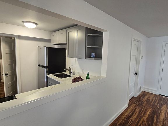 3rd image of 13727 35th Ave NE Unit C