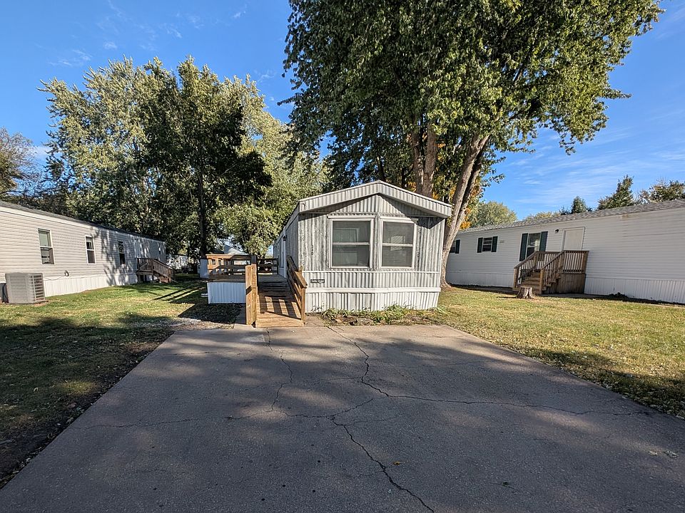 1st image of 340 Country Elms Est #340