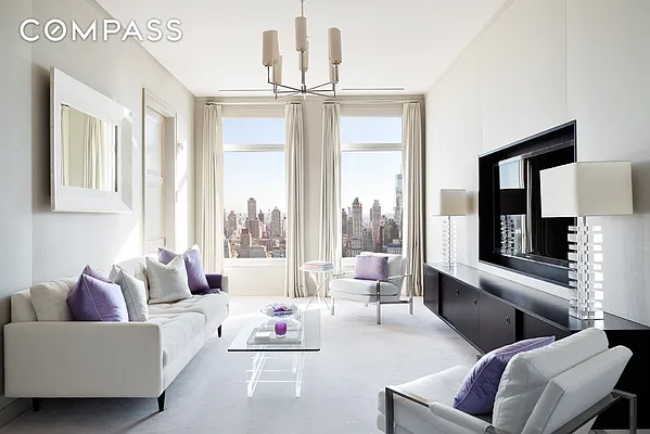 Sold by Compass | media 7