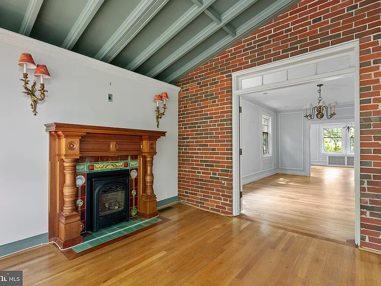 3313 Cleveland Ave NW — Photo 31