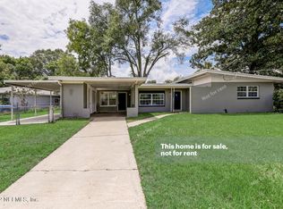 1104 Calvados Ct, Jacksonville, FL 32205