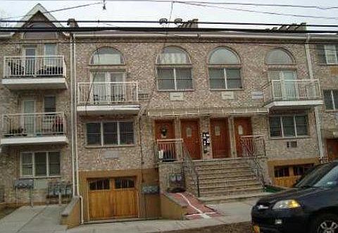 2nd image of 4205 163rd St