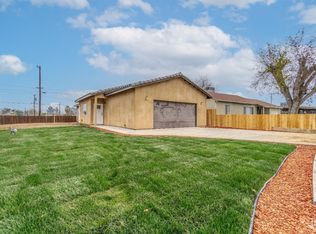 624 Maitland Dr, Bakersfield, CA 93304