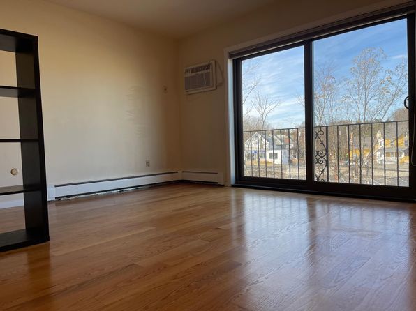 33 Paul St APT 37