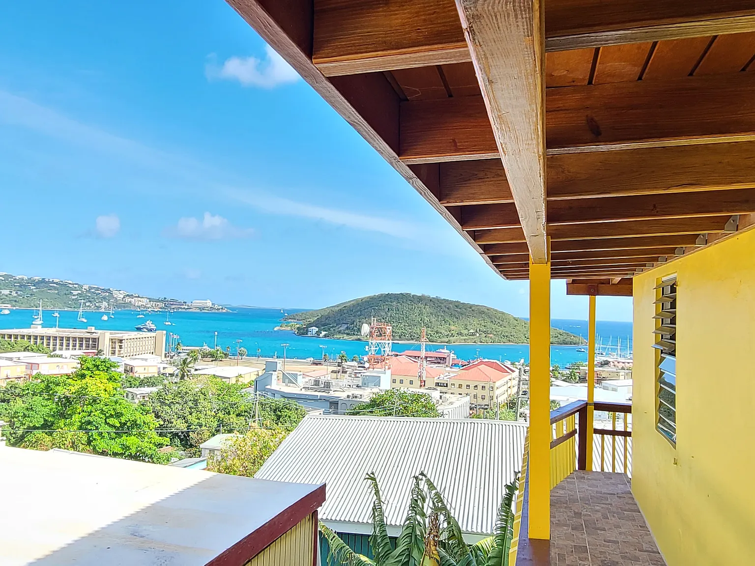 1 bed, $2,000 — Photo 1