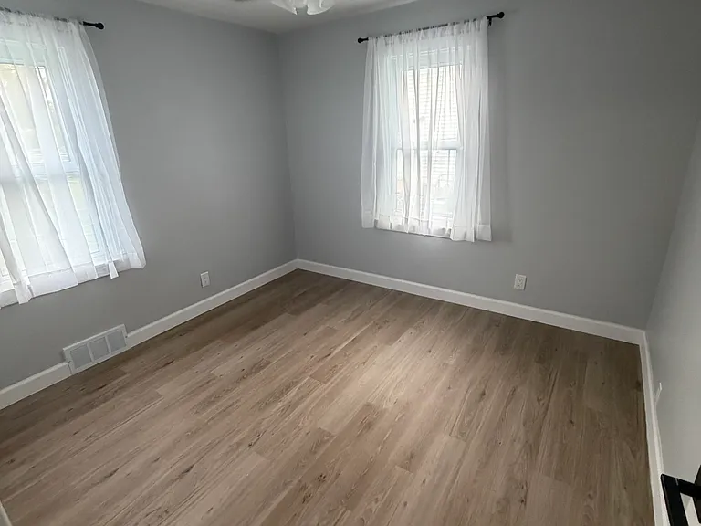 2735 Ohio St — Photo 14
