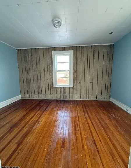 204 Columbia Ave — Photo 12