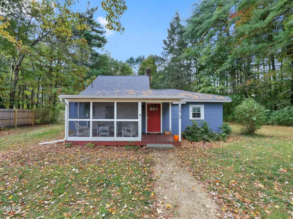 272 Clayton Rd, Sheffield, MA 01257