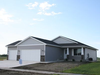 1142 15th St S, Brookings, SD, 57006