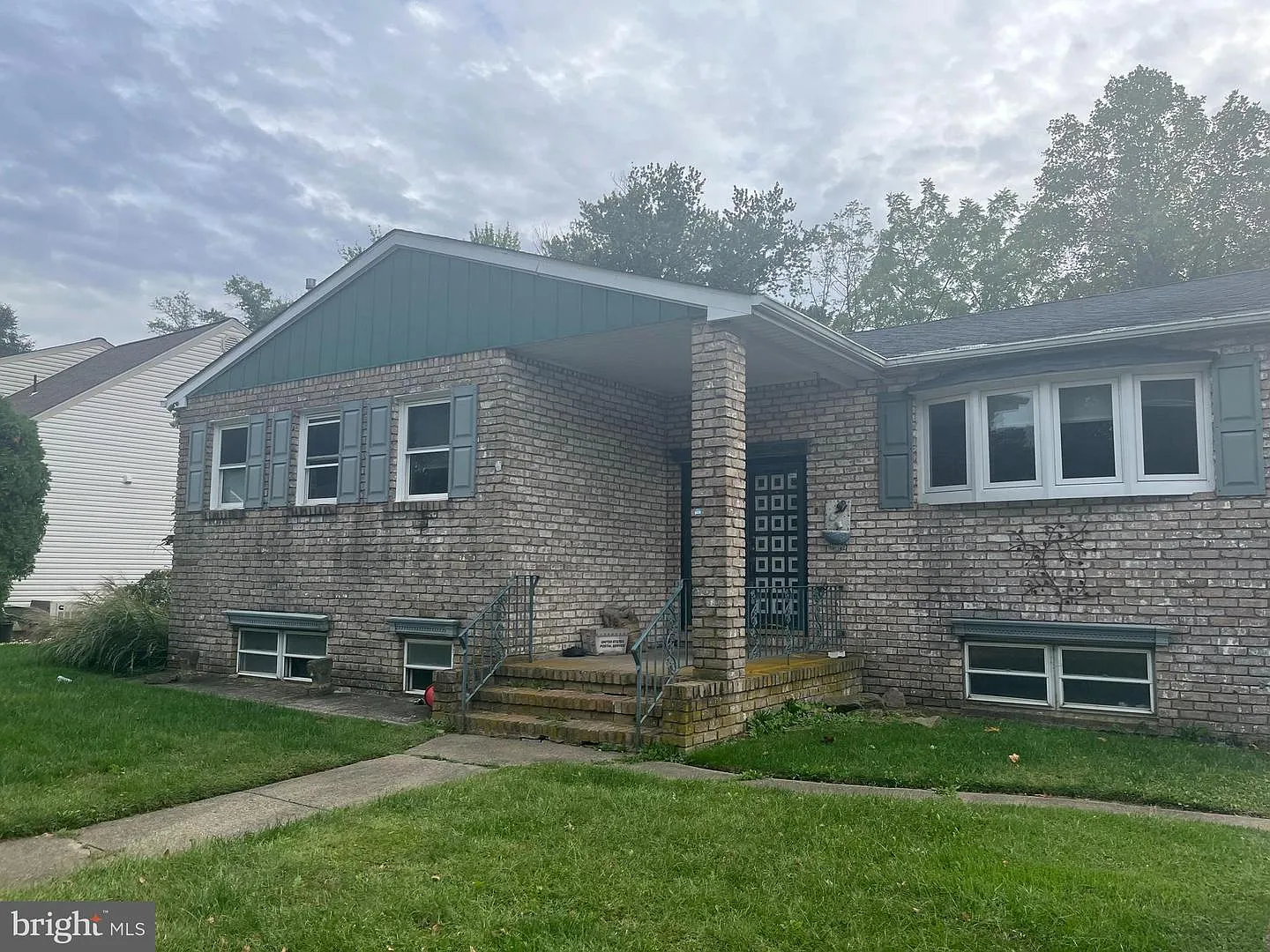 706 Fox Ct photo 1