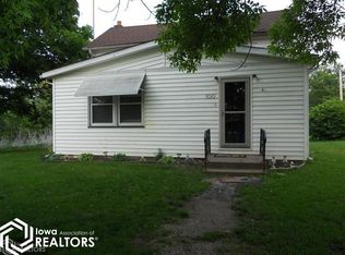 100 3rd St, Denmark, IA 52624