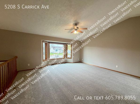 5208 S Carrick Ave