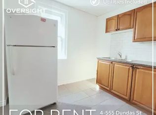 555 Dundas St #4, Woodstock, ON N4S 1C6