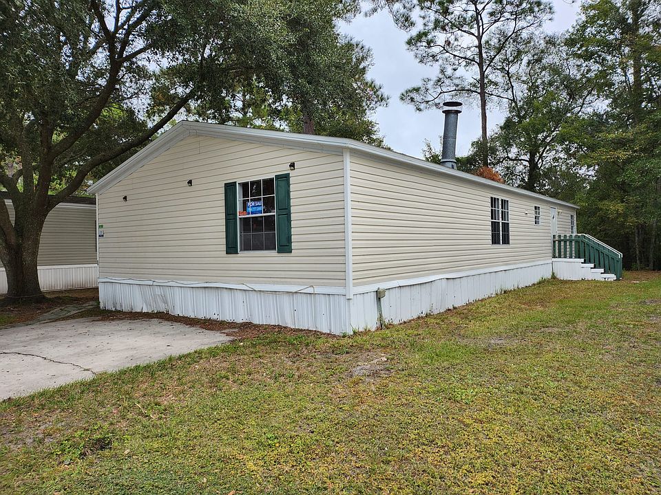 2nd image of 9380 103rd St #7