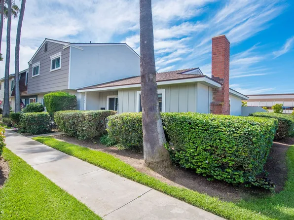 21142 Chesterbrook Ln, Huntington Beach, CA 92646