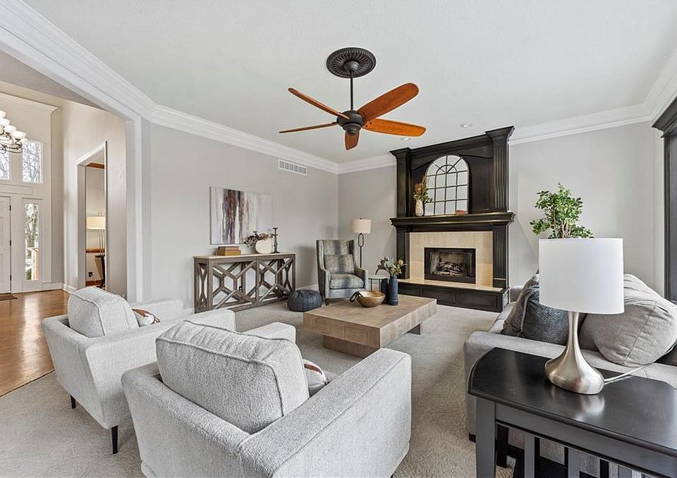 1st image of 4507 N Mulberry Dr