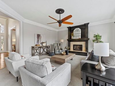 4507 N Mulberry Dr, Kansas City, MO, 64116