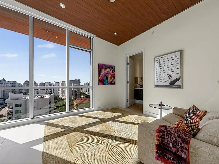111 Golden Gate Point #Penthouse 802 — Photo 40