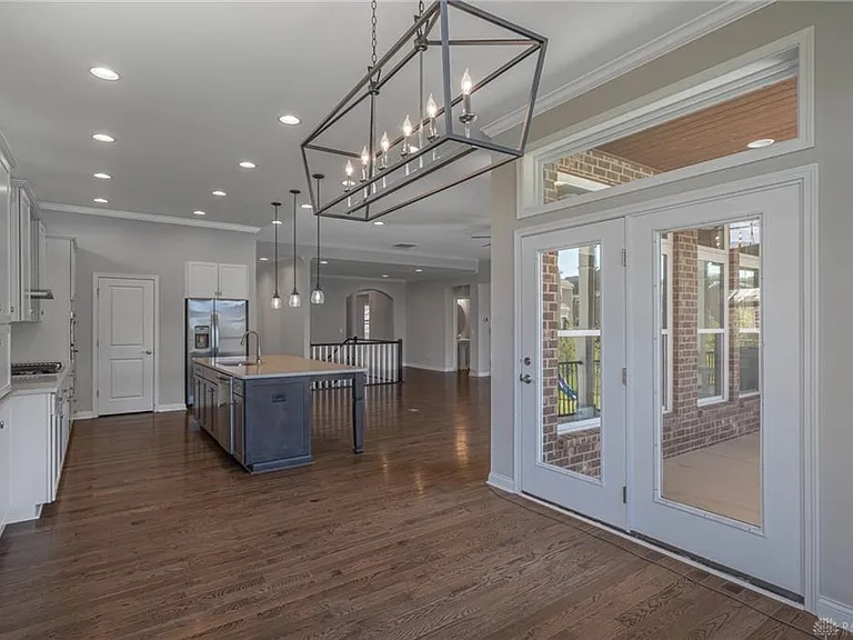 9501 Flatrock Dr — Photo 15