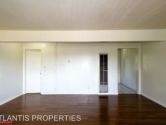 3rd image of 457 S 10th St APT 08