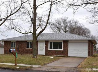 2472 Thornhill Dr, Troy, OH 45373