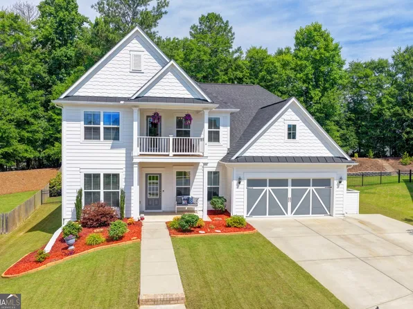 6015 Cedar Wood Ct, Hoschton, GA 30548