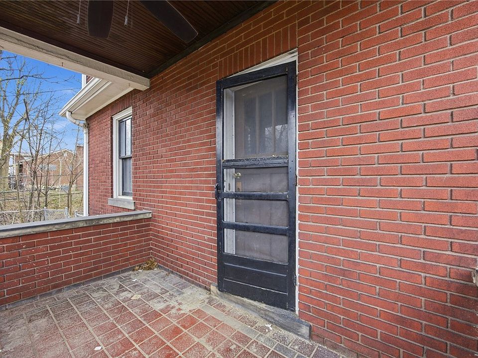 28th image of this home