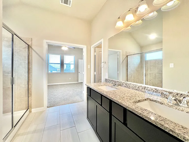 1606 Misty Elm St — Photo 18