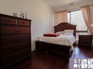 521 Maple St APT R1, Brooklyn, NY 11225