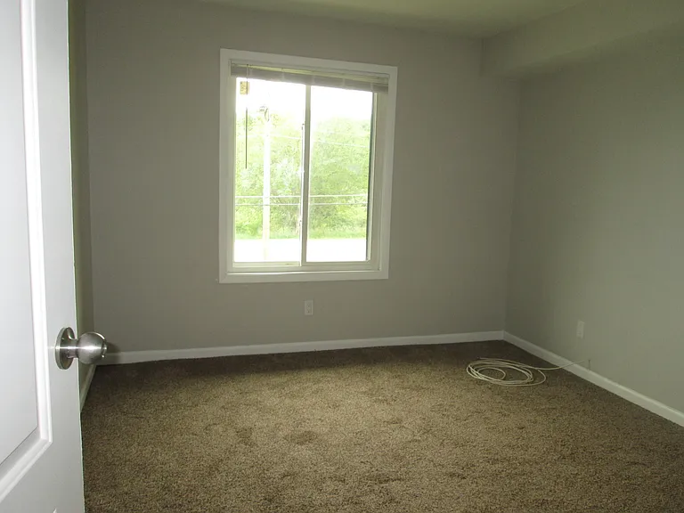 800 Brook Dr #6 — Photo 17