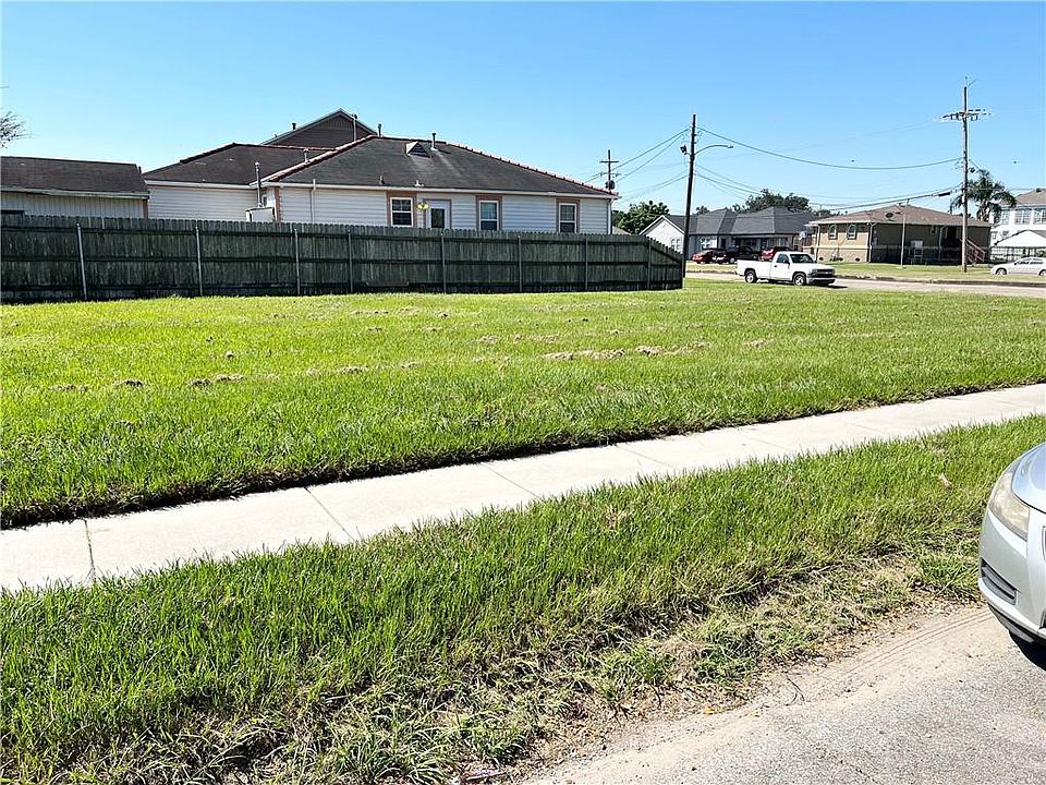 2nd image of 5173 Cameron Blvd