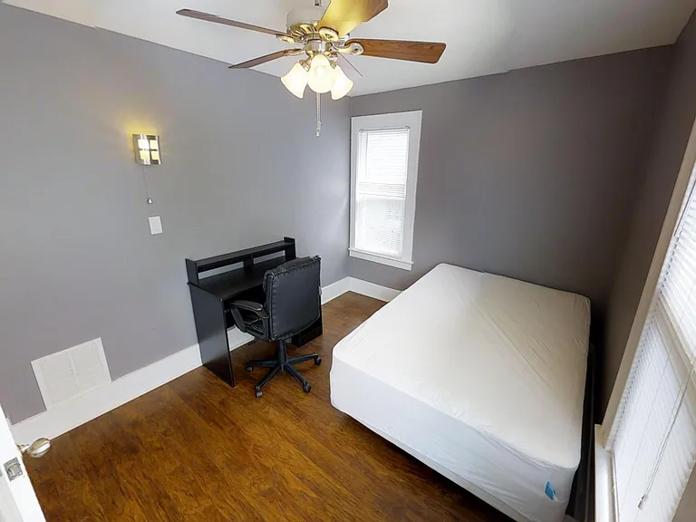 928 Ackerman Ave — Photo 13