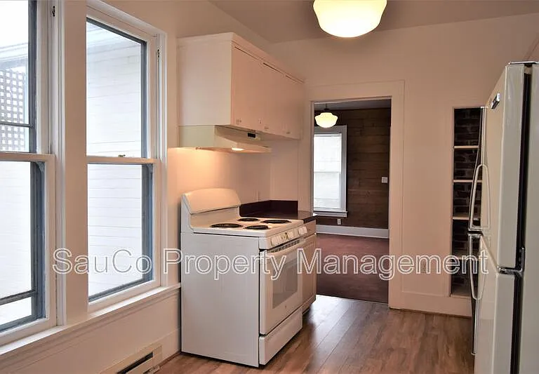 2114 A St #2 — Photo 5
