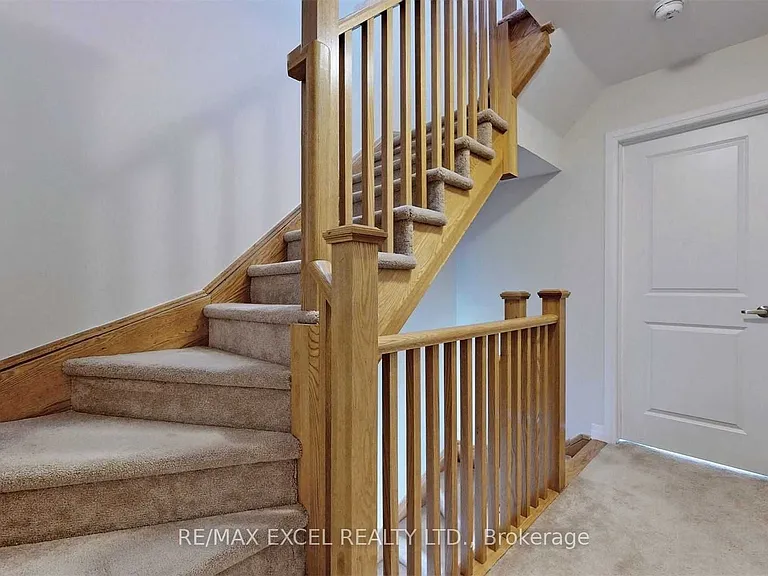 33 Thomas Mulholland Dr — Photo 18