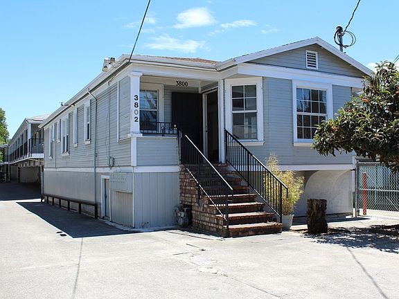 2nd image of 3802 39th Ave APT 1