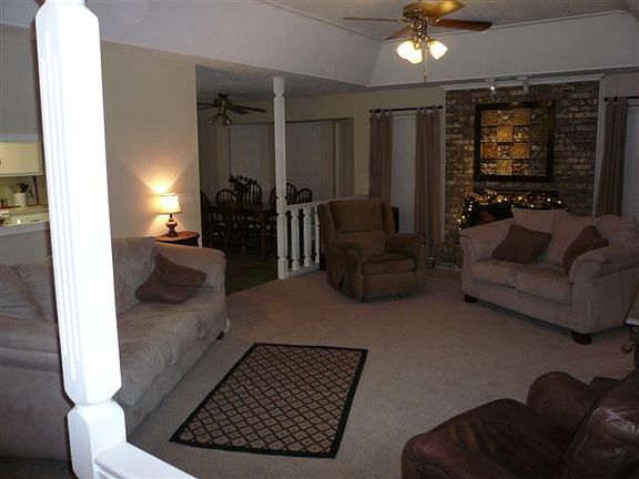 Living Room / Family Room