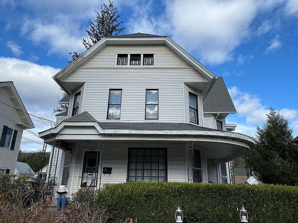 1st image of 1711 N Main St #2