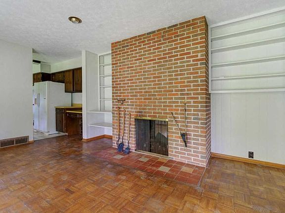 5th image of 8225 Bertson Pl