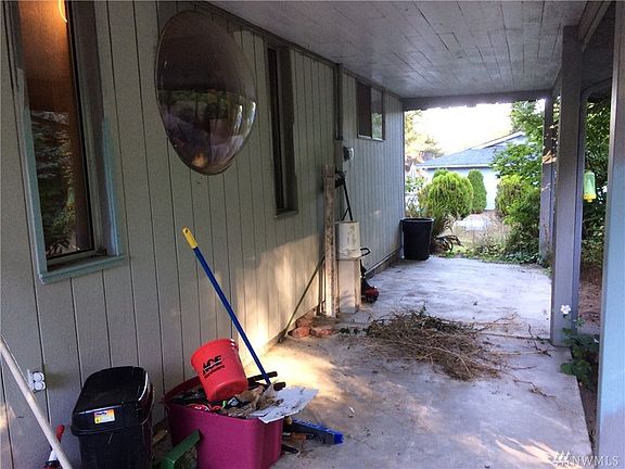 3rd image of 2177 Lakehurst Dr