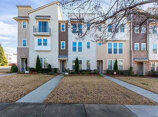 1623 Pat Garrett St, Charlotte, NC 28206