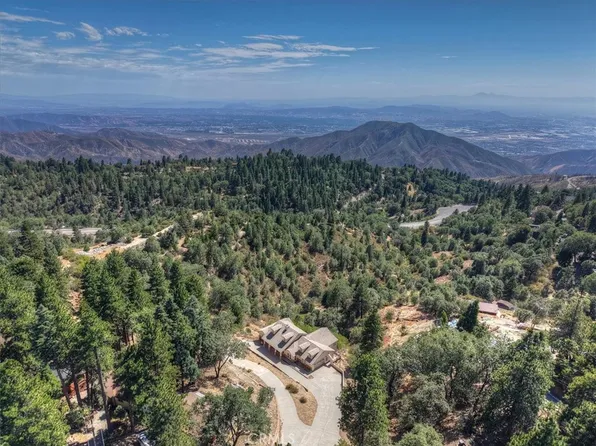 30607 Ferndale Dr, Running Springs, CA 92382