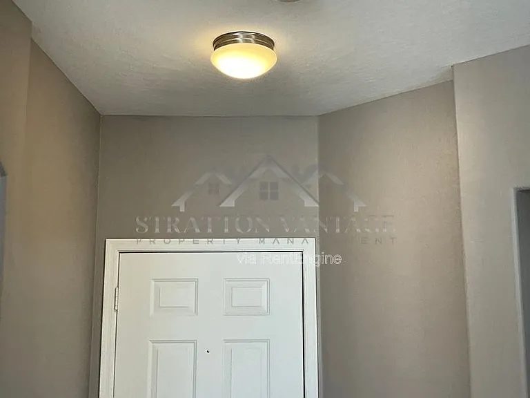 11381 W Yuma St — Photo 4