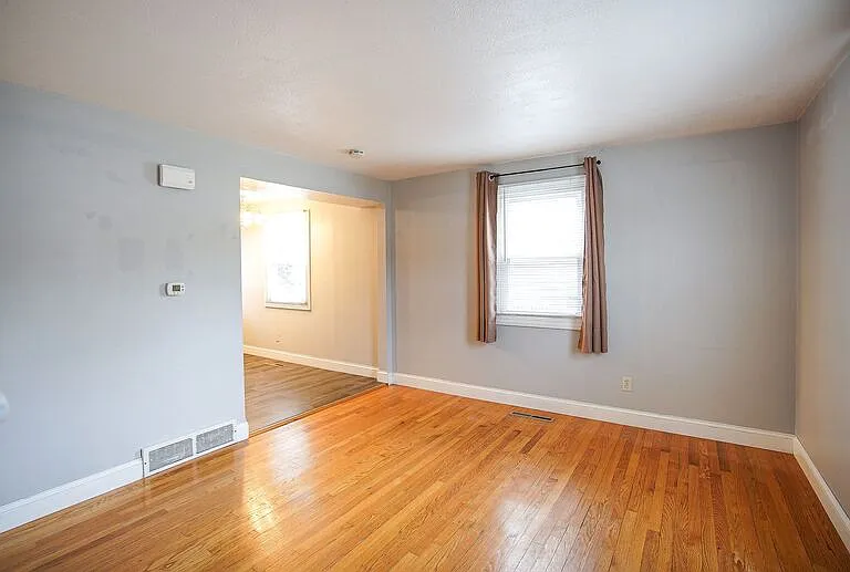 39 Greenwood St — Photo 3